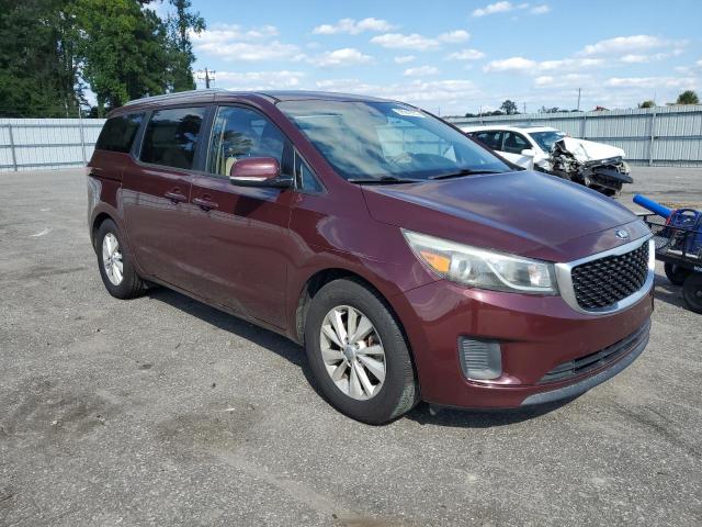 KNDMB5C17F6026095 - 2015 KIA SEDONA LX BURGUNDY photo 4