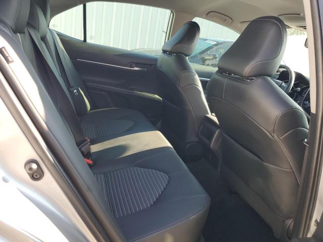 4T1T11AK9NU044753 - 2022 TOYOTA CAMRY SE Күміс фото 10