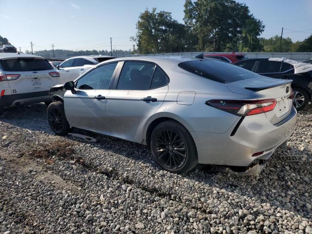 4T1T11AK9NU044753 - 2022 TOYOTA CAMRY SE Күміс фото 2