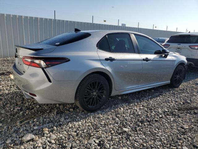 4T1T11AK9NU044753 - 2022 TOYOTA CAMRY SE Күміс фото 3