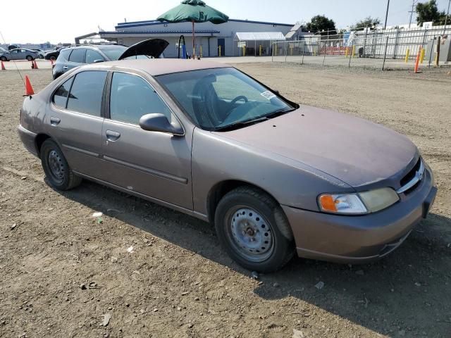 1N4DL01DXWC224013 - 1998 NISSAN ALTIMA XE PURPLE photo 4