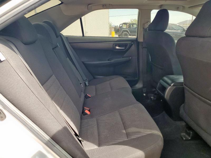 4T1BF1FK3FU478478 - 2015 TOYOTA CAMRY LE SILVER photo 10