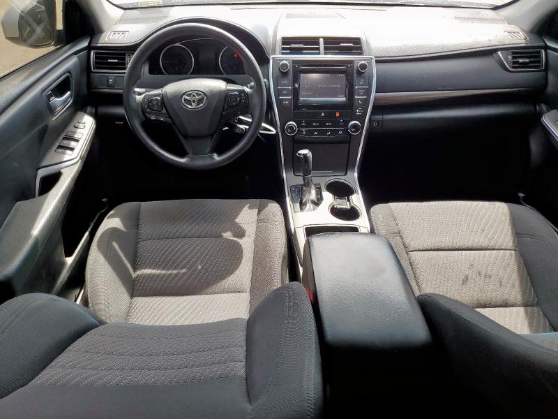 4T1BF1FK3FU478478 - 2015 TOYOTA CAMRY LE SILVER photo 8