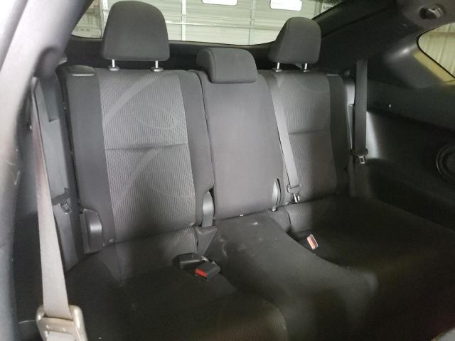 JTKJF5C73B3013909 - 2011 TOYOTA SCION TC Silber Foto 11