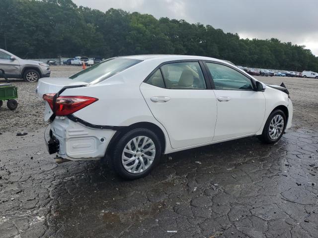 5YFBURHE9KP949203 - 2019 TOYOTA COROLLA L WHITE photo 3
