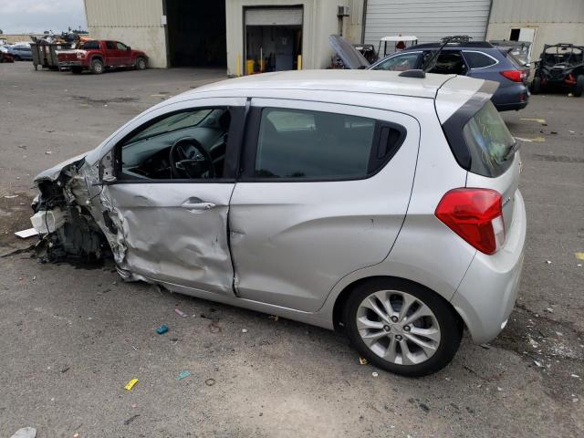 KL8CD6SA1LC430271 - 2020 CHEVROLET SPARK 1LT SILVER photo 2