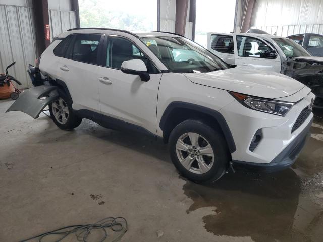 2T3P1RFV0MC248853 - 2021 TOYOTA RAV4 XLE WHITE photo 4