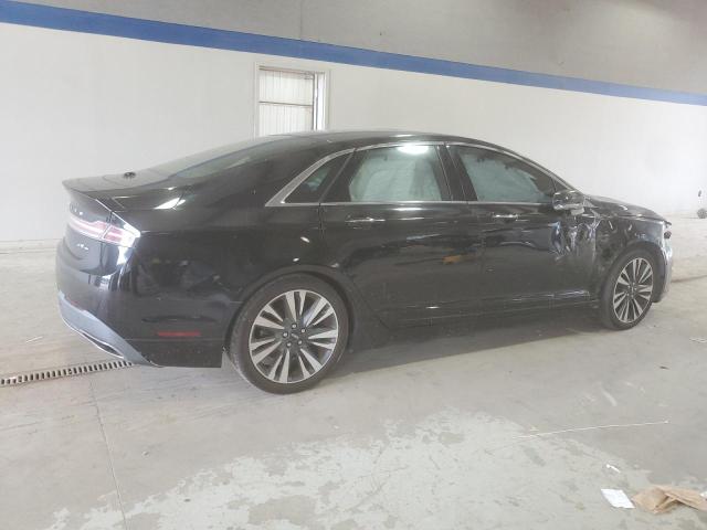 3LN6L5F97JR610883 - 2018 LINCOLN MKZ RESERVE შავი ფოტო 3