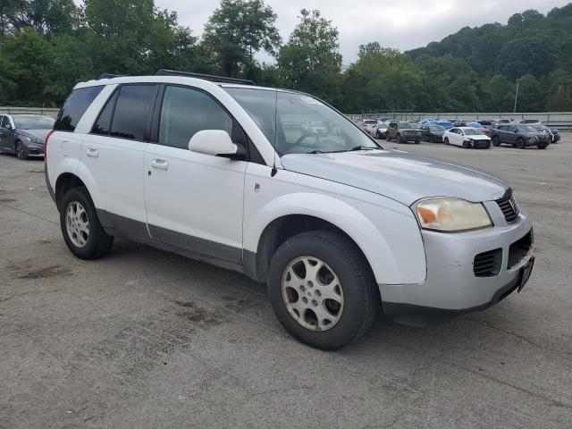 5GZCZ53425S810240 - 2005 SATURN VUE WHITE photo 4