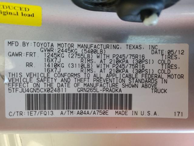 5TFJU4GN5CX024811 - 2012 TOYOTA TACOMA DOUBLE CAB PRERUNNER SILVER photo 12