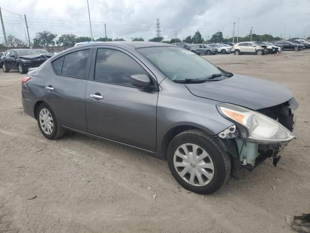 3N1CN7AP3KL816874 - 2019 NISSAN VERSA S GRAY photo 4