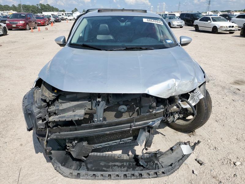 1VWWA7A32LC012000 - 2020 VOLKSWAGEN PASSAT SE 银色 照片 5