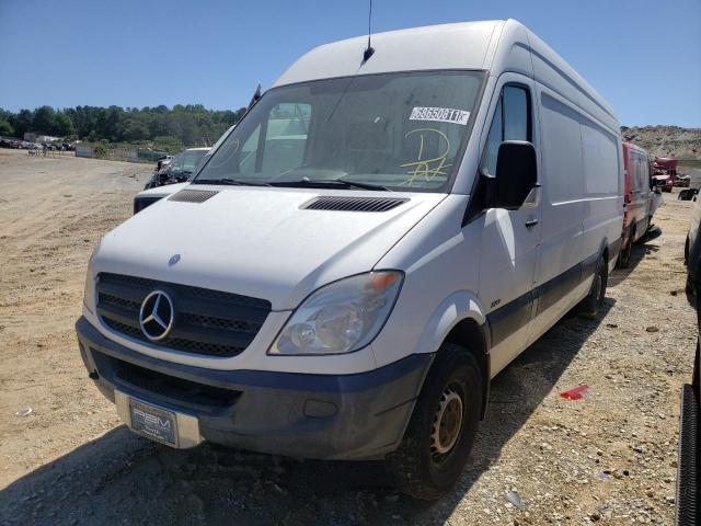 WD3PE8CC3D5767641 - 2013 MERCEDES-BENZ SPRINTER 2500 WHITE photo 2