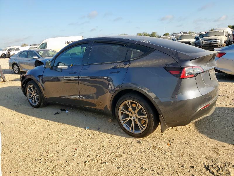 7SAYGDEE3NA004496 - 2022 TESLA MODEL Y CHARCOAL photo 2
