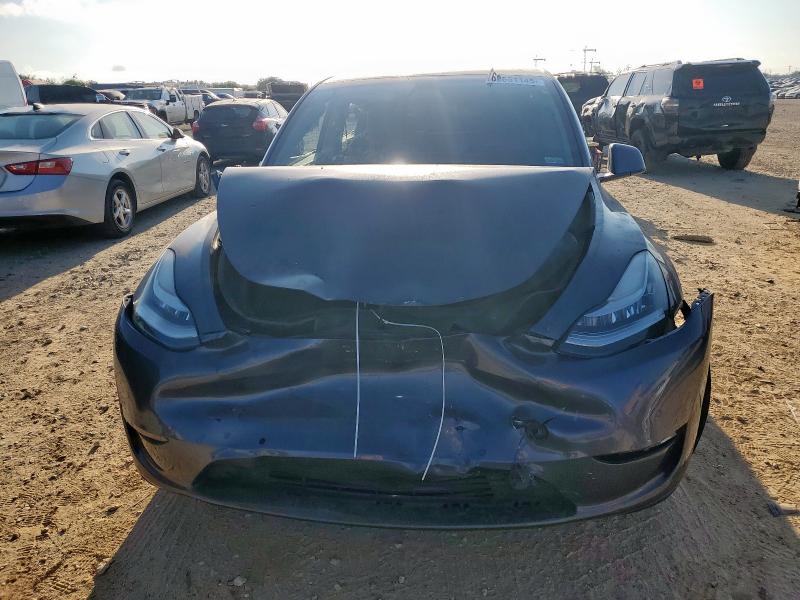 7SAYGDEE3NA004496 - 2022 TESLA MODEL Y CHARCOAL photo 5