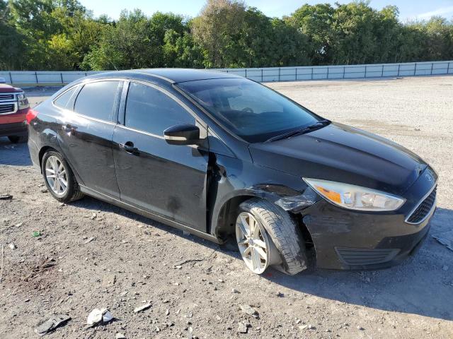 1FADP3F26HL244713 - 2017 FORD FOCUS SE BLACK photo 4