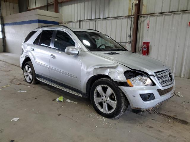 4JGBB86EX9A477073 - 2009 MERCEDES-BENZ ML 350 SILVER photo 4