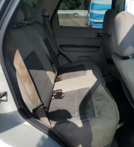 1FMCU03148KB86711 - 2008 FORD ESCAPE XLT 奶油色 照片 11