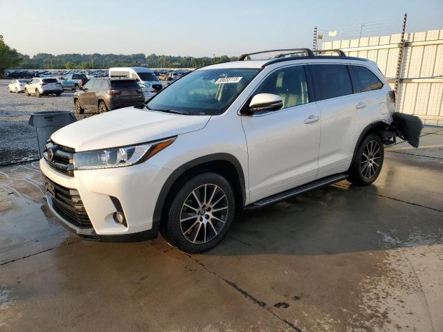 2017 TOYOTA HIGHLANDER SE, 