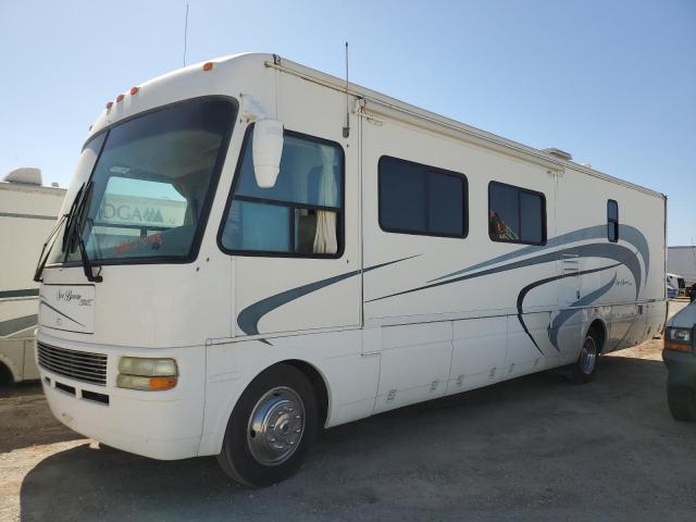 5B4MP67G843388608 - 2004 SEAB MOTORHOME W22 WHITE photo 2