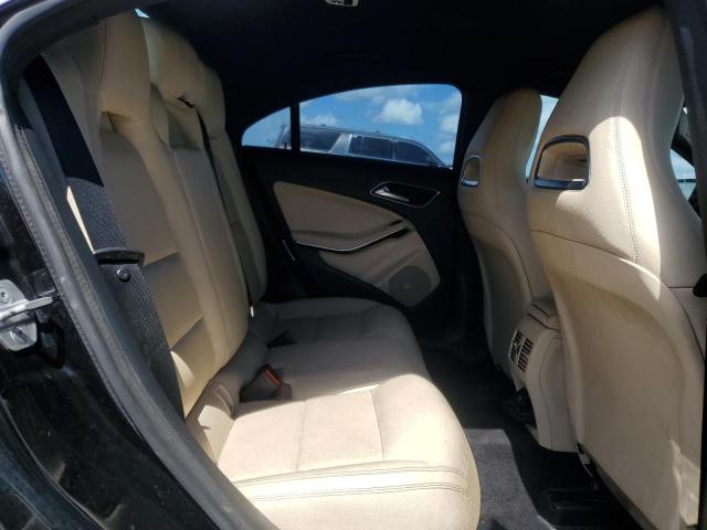 WDDSJ4EB5EN032594 - 2014 MERCEDES-BENZ CLA 250 BLACK photo 10