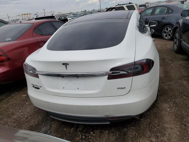 5YJSA1E22FF107387 - 2015 TESLA MODEL S WHITE photo 6