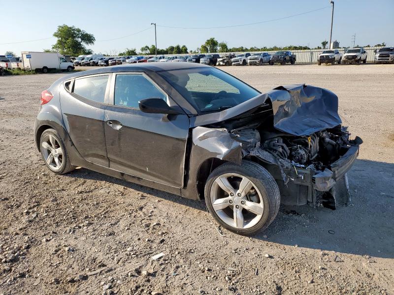 KMHTC6AD4FU245065 - 2015 HYUNDAI VELOSTER შავი ფოტო 4