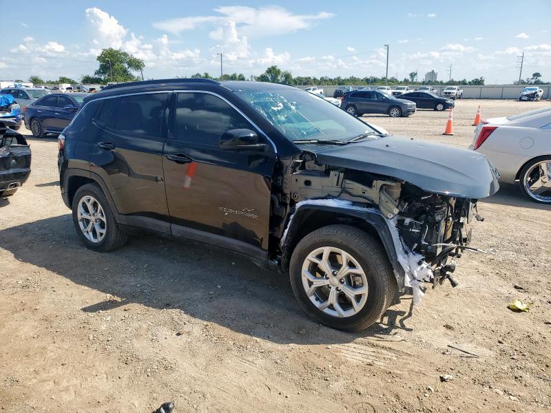 3C4NJDBN7RT131302 - 2024 JEEP COMPASS LATITUDE Қара фото 4