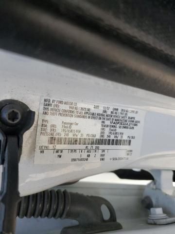 1FADP3E22JL211585 - 2018 FORD FOCUS S 白色 照片 13