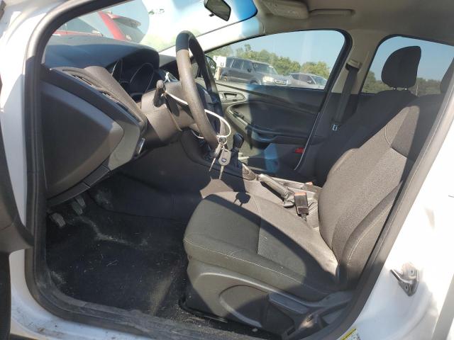 1FADP3E22JL211585 - 2018 FORD FOCUS S 白色 照片 7