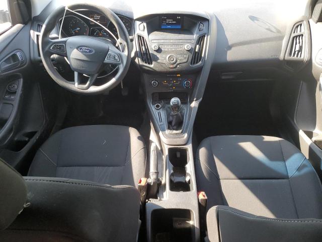 1FADP3E22JL211585 - 2018 FORD FOCUS S 白色 照片 8