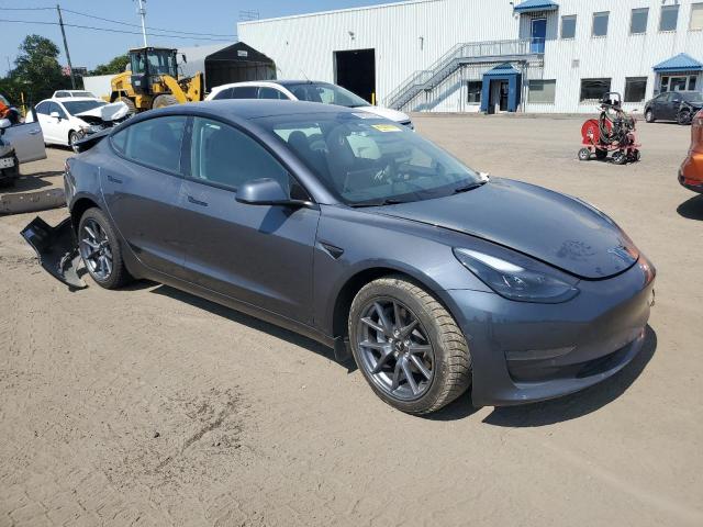 5YJ3E1EA9NF340617 - 2022 TESLA MODEL 3 灰色 照片 4