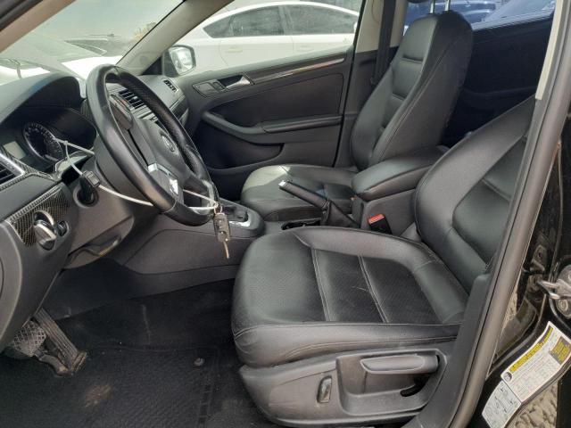 3VWDX7AJ5DM400701 - 2013 VOLKSWAGEN JETTA SE أسود صورة 7