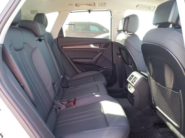 WA1CAAFY3M2021796 - 2021 AUDI Q5 PRESTIGE WHITE photo 10