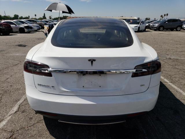 5YJSA1S10EFP46068 - 2014 TESLA MODEL S WHITE photo 6