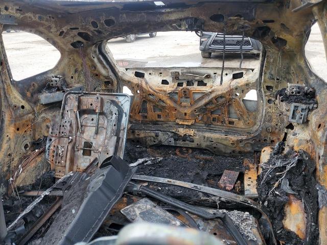 WBXHT3C37H5F75718 - 2017 BMW X1 XDRIVE28I GRAY photo 10