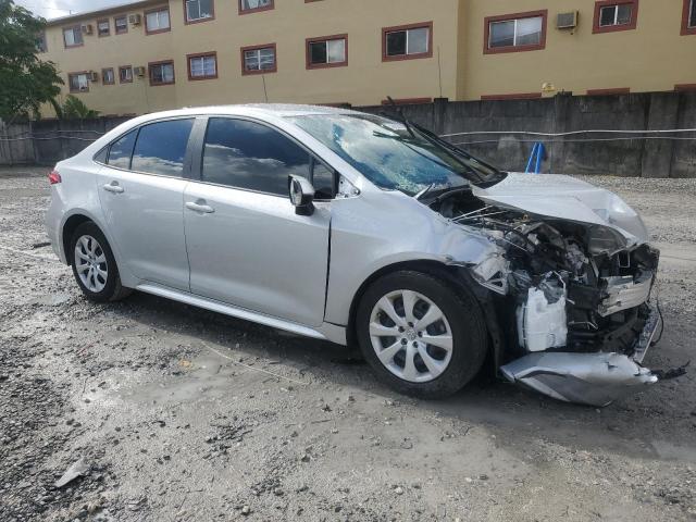 5YFB4MDE4RP139061 - 2024 TOYOTA COROLLA LE أبيض صورة 4