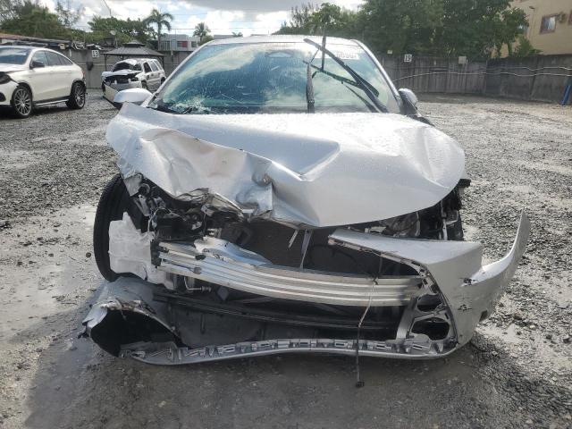 5YFB4MDE4RP139061 - 2024 TOYOTA COROLLA LE أبيض صورة 5