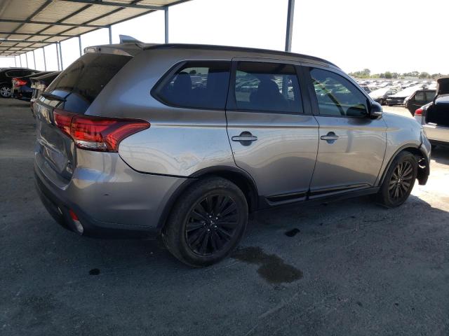 JA4AD3A34LZ037761 - 2020 MITSUBISHI OUTLANDER SE SILVER photo 3