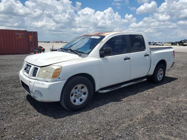 2005 NISSAN TITAN XE, 