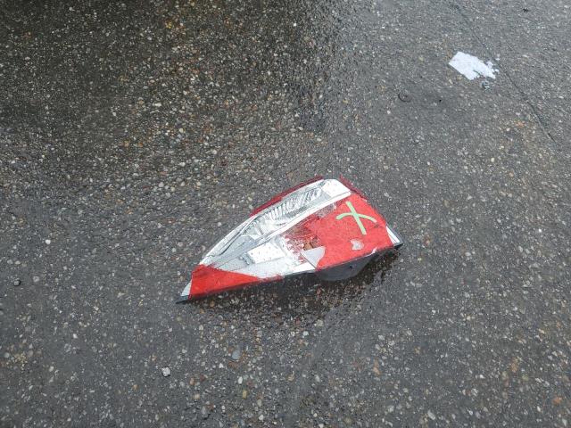 5YFBURHE2HP623509 - 2017 TOYOTA COROLLA L SILVER photo 12