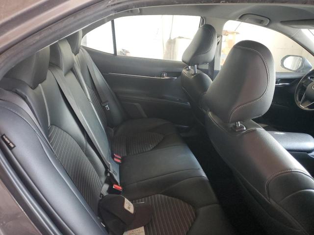 4T1B11HK0KU262237 - 2019 TOYOTA CAMRY L ნაცრისფერი ფოტო 10