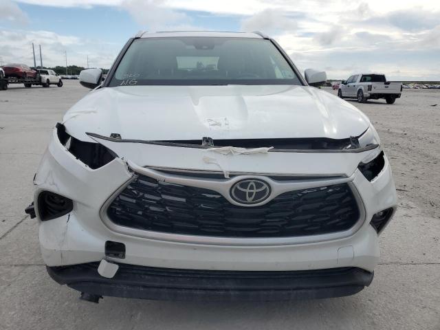 5TDGZRAH1NS127793 - 2022 TOYOTA HIGHLANDER XLE WHITE photo 5