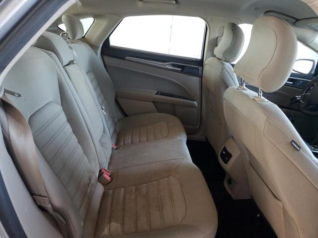 3FA6P0LU4KR116752 - 2019 FORD FUSION SE 银色 照片 10