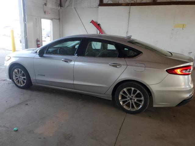 3FA6P0LU4KR116752 - 2019 FORD FUSION SE 银色 照片 2