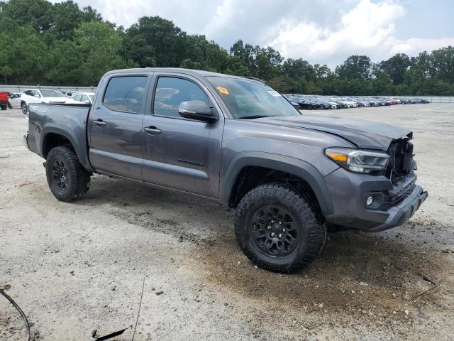 3TYCZ5AN4NT103411 - 2022 TOYOTA TACOMA DOUBLE CAB 灰色 照片 4