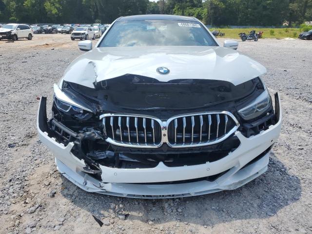 WBAGX0C10NCK00670 - 2022 BMW ALPINA B8 WHITE photo 5