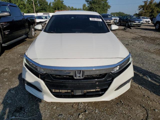 1HGCV1F1XLA011415 - 2020 HONDA ACCORD LX WHITE photo 5