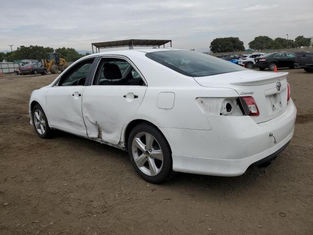 4T1BK3EK3AU598105 - 2010 TOYOTA CAMRY SE WHITE photo 2