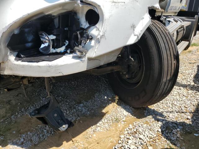 3AKBGBDV3LDMH2926 - 2020 FREIGHTLINER CASCADIA 1 WHITE photo 9